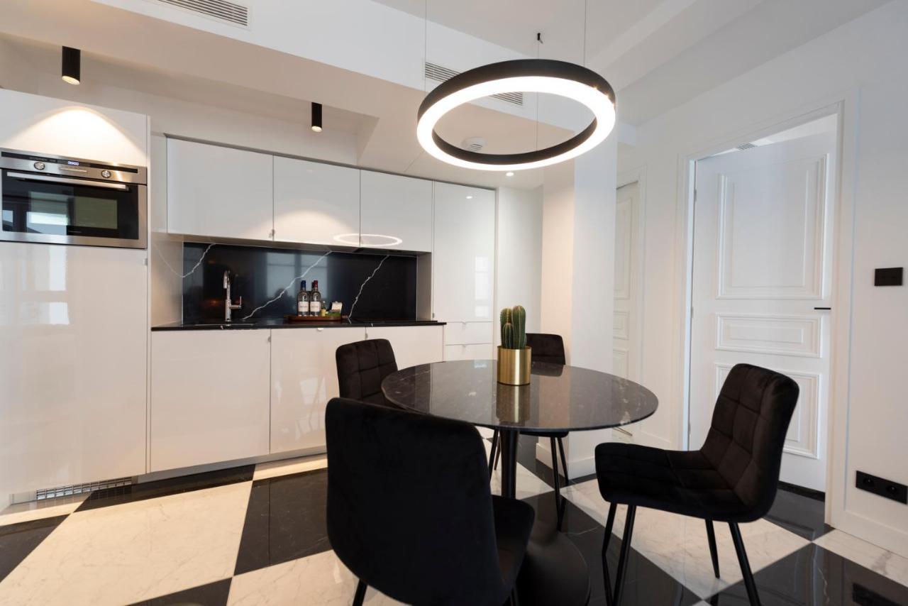 פריז O'Lord, 4 Etoiles, Residence De Luxe Champs-Elysees מראה חיצוני תמונה